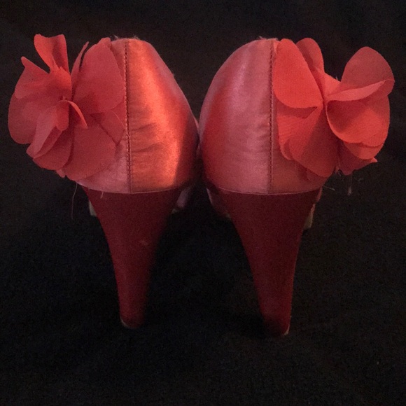 Rose colored over 3 inch beauties - Picture 2 of 5